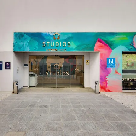 Livensa Living Studios Málaga Feria-3