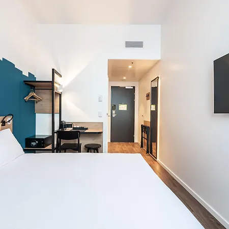 B&B Hotel Geneva Airport-2