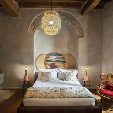 Palm Suites - Small Luxury Hotels Of The World-3