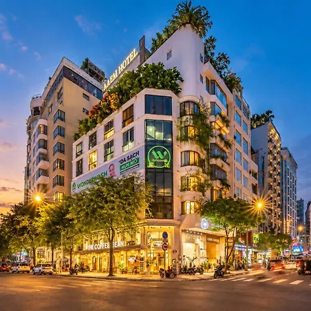 A&Em Art Hotel-3