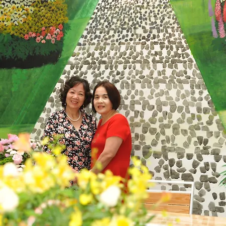 Golden Bee Hotel-2