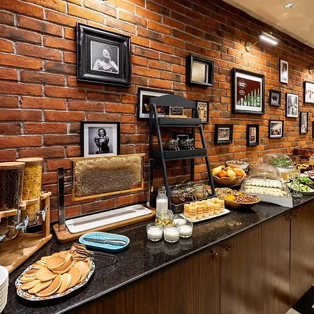 Hay Hotel Alsancak-3