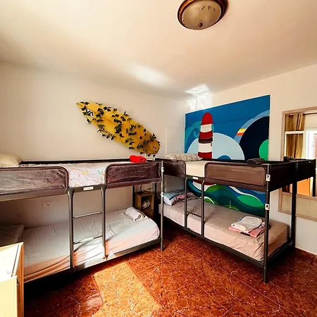 Hostel Banana Surf House-3