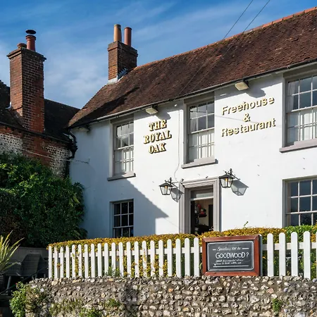 The Royal Oak Inn-2