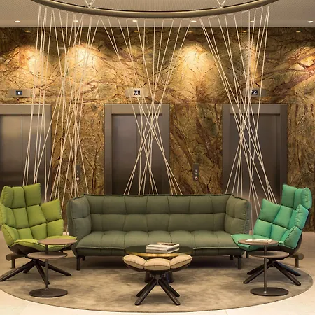 Hyatt Place Frankfurt Airport-3
