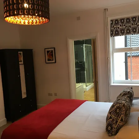 Holway House-3