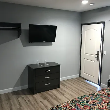 Empire Inn-2