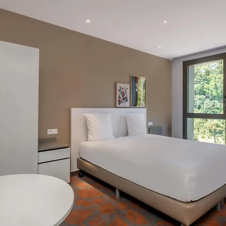 Spark By Hilton Lyon Park Saone-3