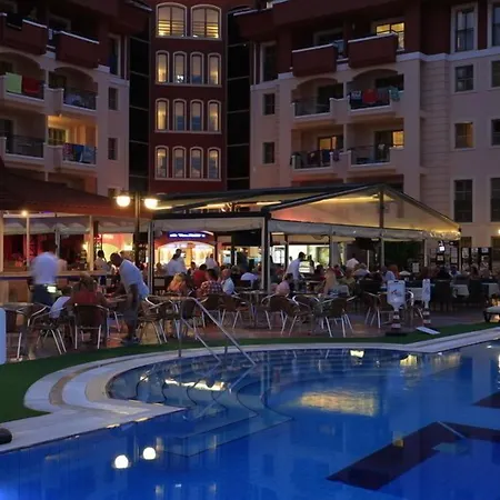 Club Aida-2