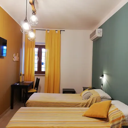 The Yellow House-2