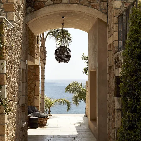 F Zeen Kefalonia (Adults Only)-2