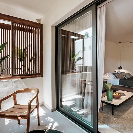 More Meni Residence & Suites-3