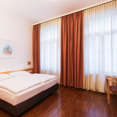 Hotel Post Wien-3
