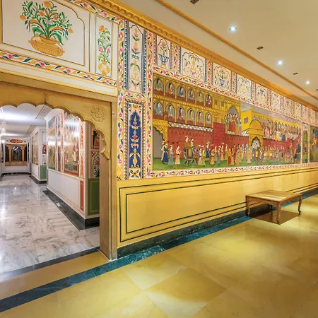 Hotel Rang Mahal-3