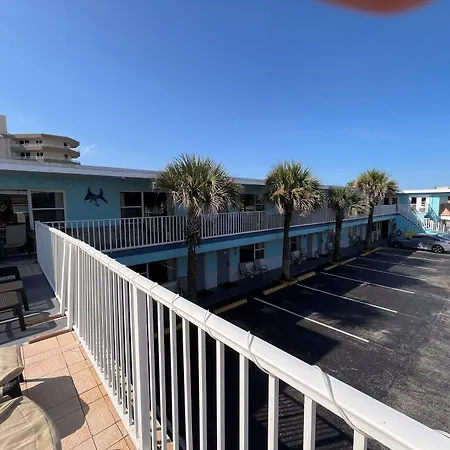Sand Castle Motel-3