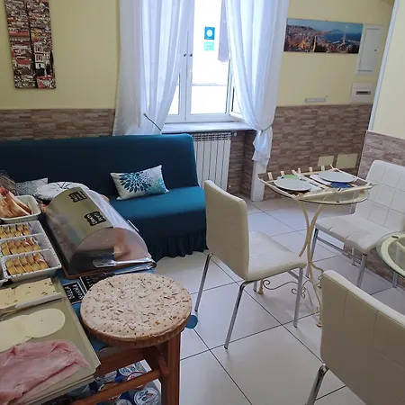 B&B Quattro Palazzi Napoli Centro-3