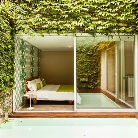 Home Hotel-3