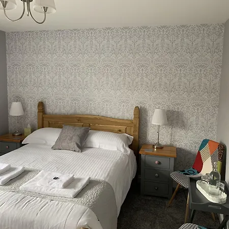 Hensleigh House-2