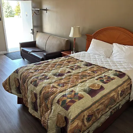 Seven Oakes Motel-2