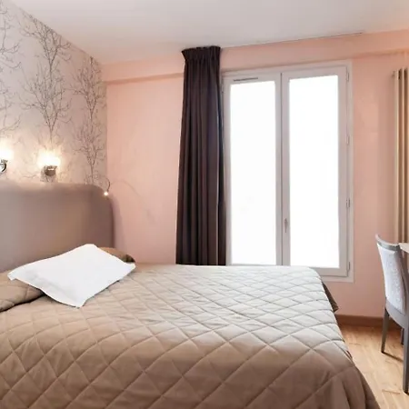 Hotel Americain-2