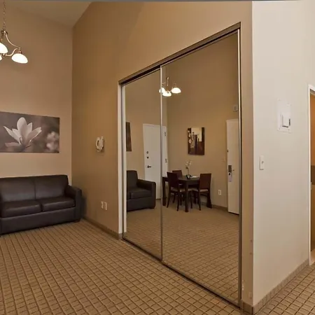 Pointe Plaza Hotel-3