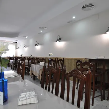 Hostal La Fuente-3
