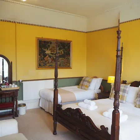 Meare Manor-2