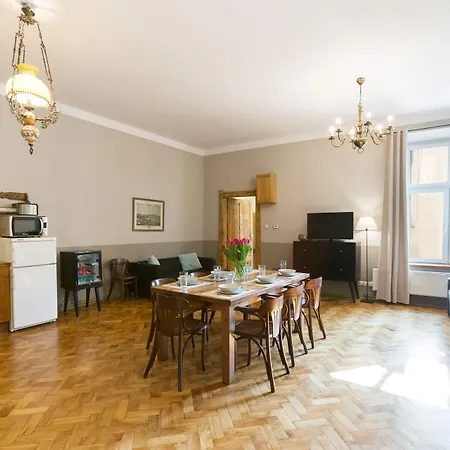 Antique Apartments Plac Szczepanski-2