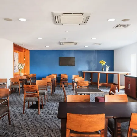 Holiday Inn Express Braintree By Ihg-3