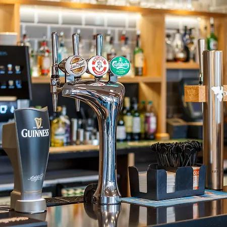 Holiday Inn Express Walsall M6, J10 By Ihg-2