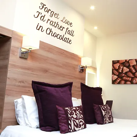 The Chocolate Box Hotel-3