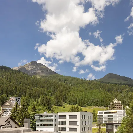 Hilton Garden Inn Davos-3