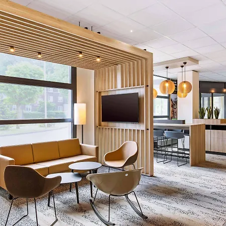 B&B Hotel Hamburg-Airport-2