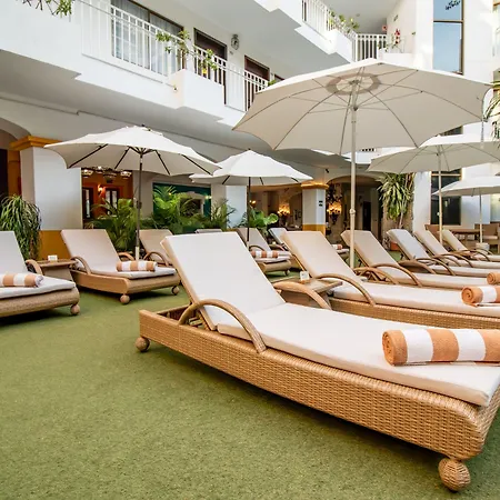 Los Arcos Suites-3