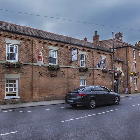 The Admiral Rodney Hotel, Horncastle, Lincolnshire - The Coaching Inn Group-2