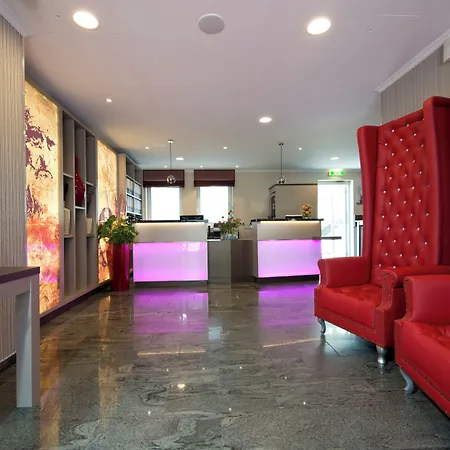 Leonardo Hotel Nürnberg-2