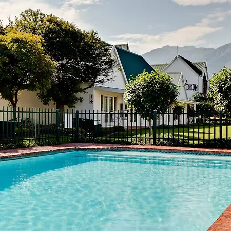 Protea Hotel By Marriott George King George-2