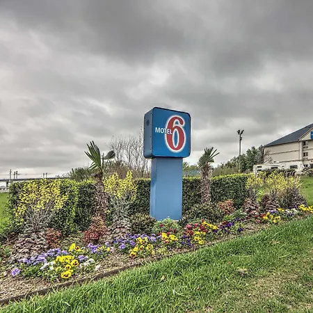 Motel 6-Dallas, TX - Northwest-2