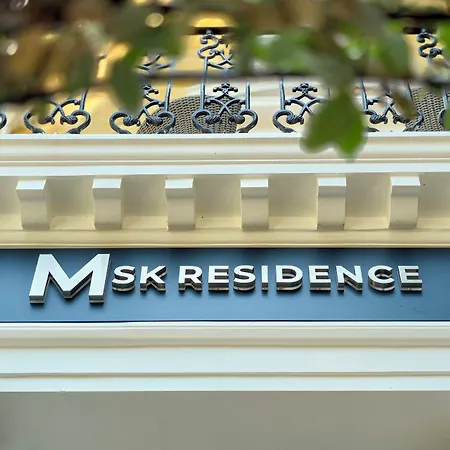 Msk The Whiteley-3