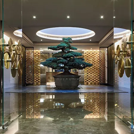 Intercontinental Hotels Shanghai Wonderland By Ihg-3