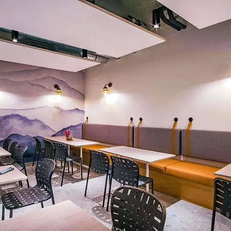 Ibis Styles Albertville-2