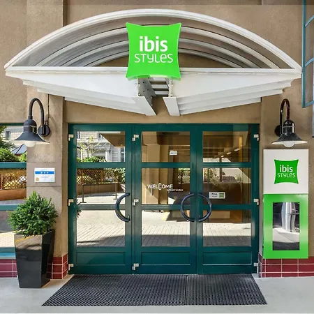 Ibis Styles Budapest Heroes Square-3