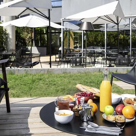 Novotel Annecy Centre-2