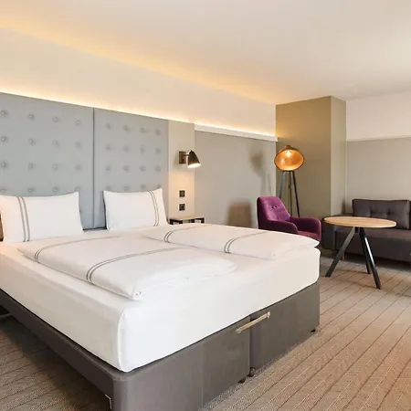 Premier Inn Frankfurt City Europaviertel-2
