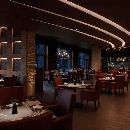 Sofitel Dubai The Palm Resort & Spa-2