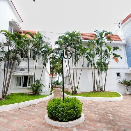 Shelter Beach Resort-3