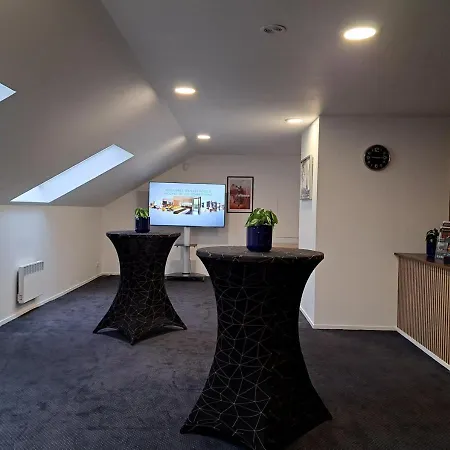 Campanile Hotel Beauvais-3
