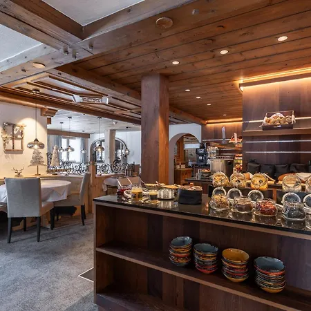 Sunstar Hotel Klosters-3