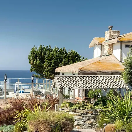 Cottage Inn By The Sea-2