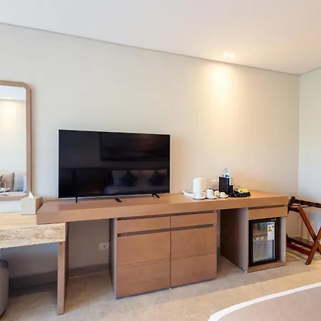 Grand Oasis Resort-2